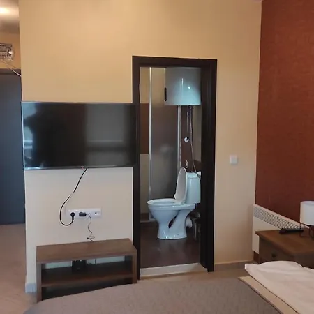 D06, Life Aparthotel