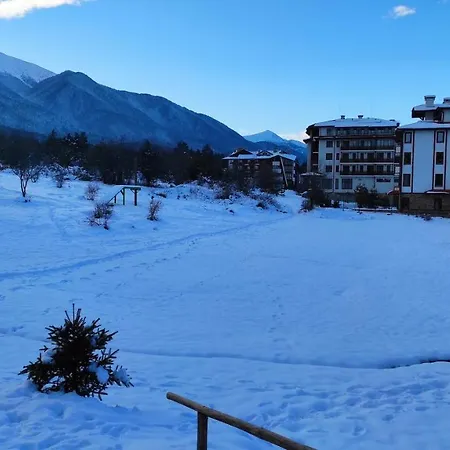 Lejlighedshotel D06, Life 4*